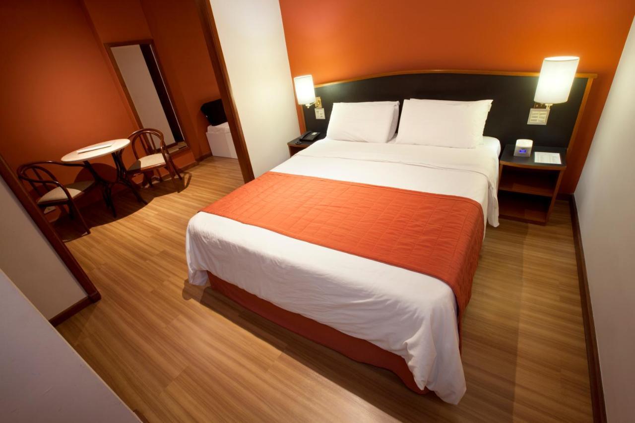 Hotel Moncloa São Paulo Buitenkant foto