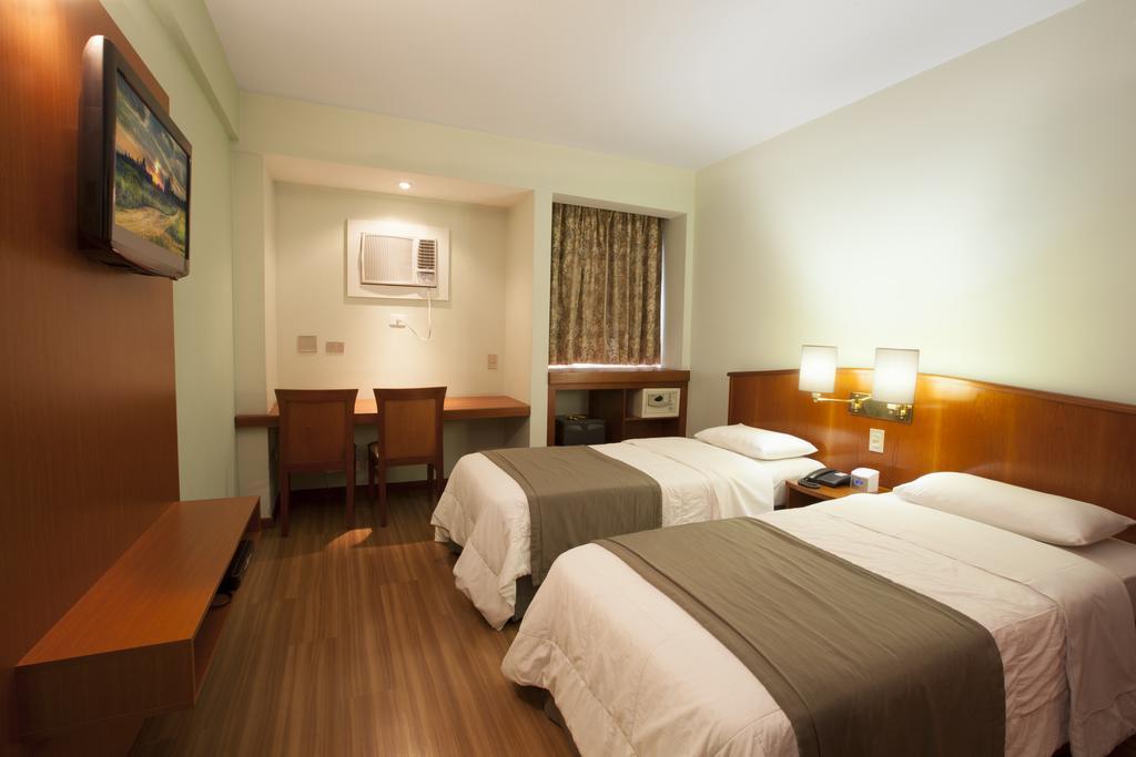 Hotel Moncloa São Paulo Buitenkant foto
