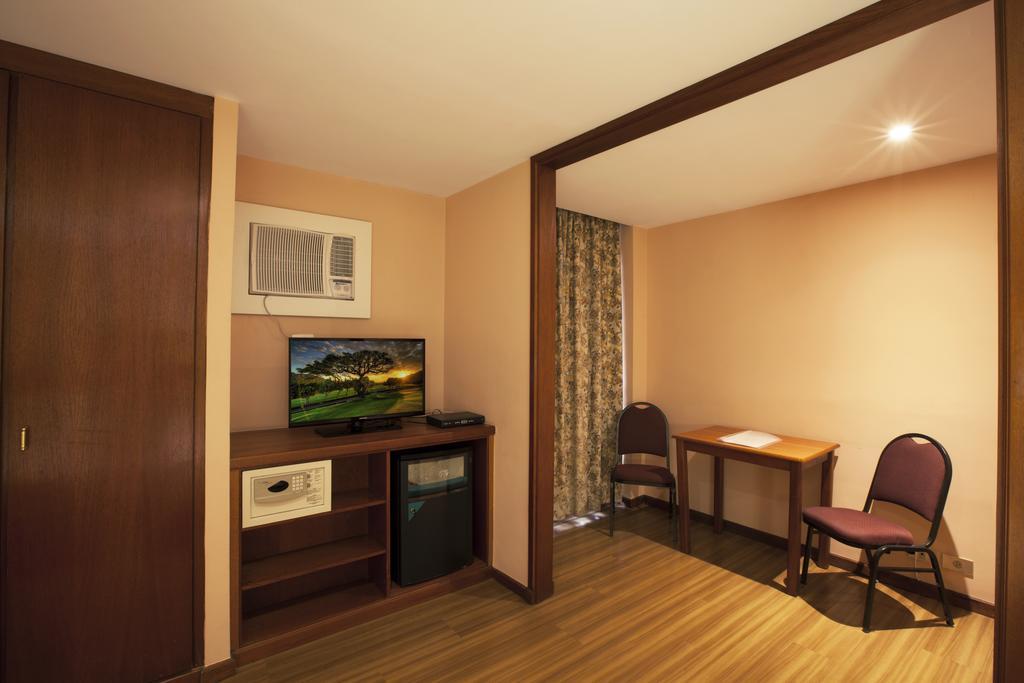 Hotel Moncloa São Paulo Buitenkant foto
