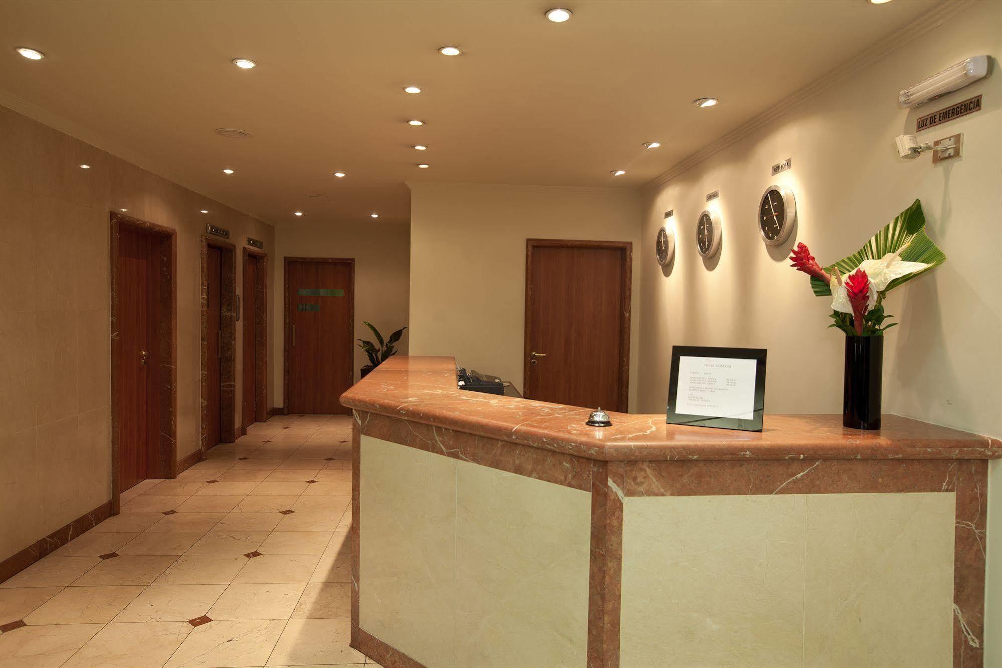 Hotel Moncloa São Paulo Buitenkant foto